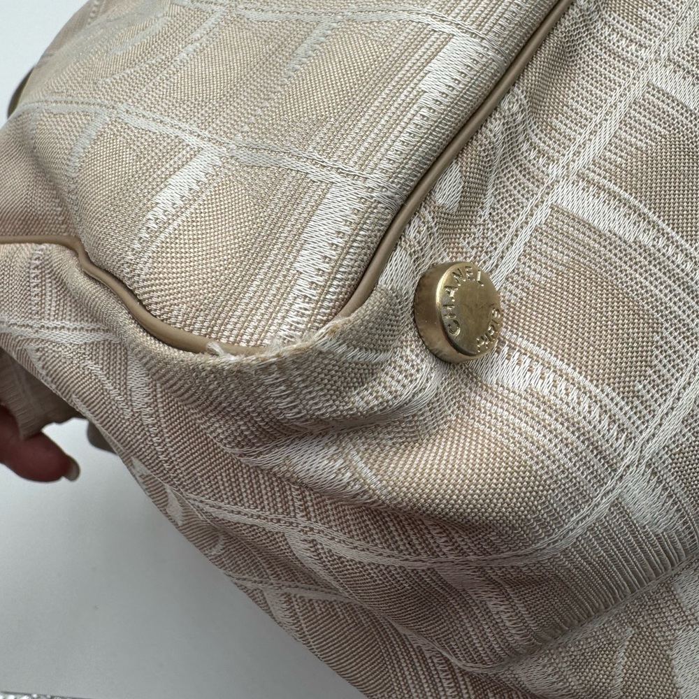 Chanel-Authentic- Travel Line Tote Bag Pink Blush - Picture 7 of 15